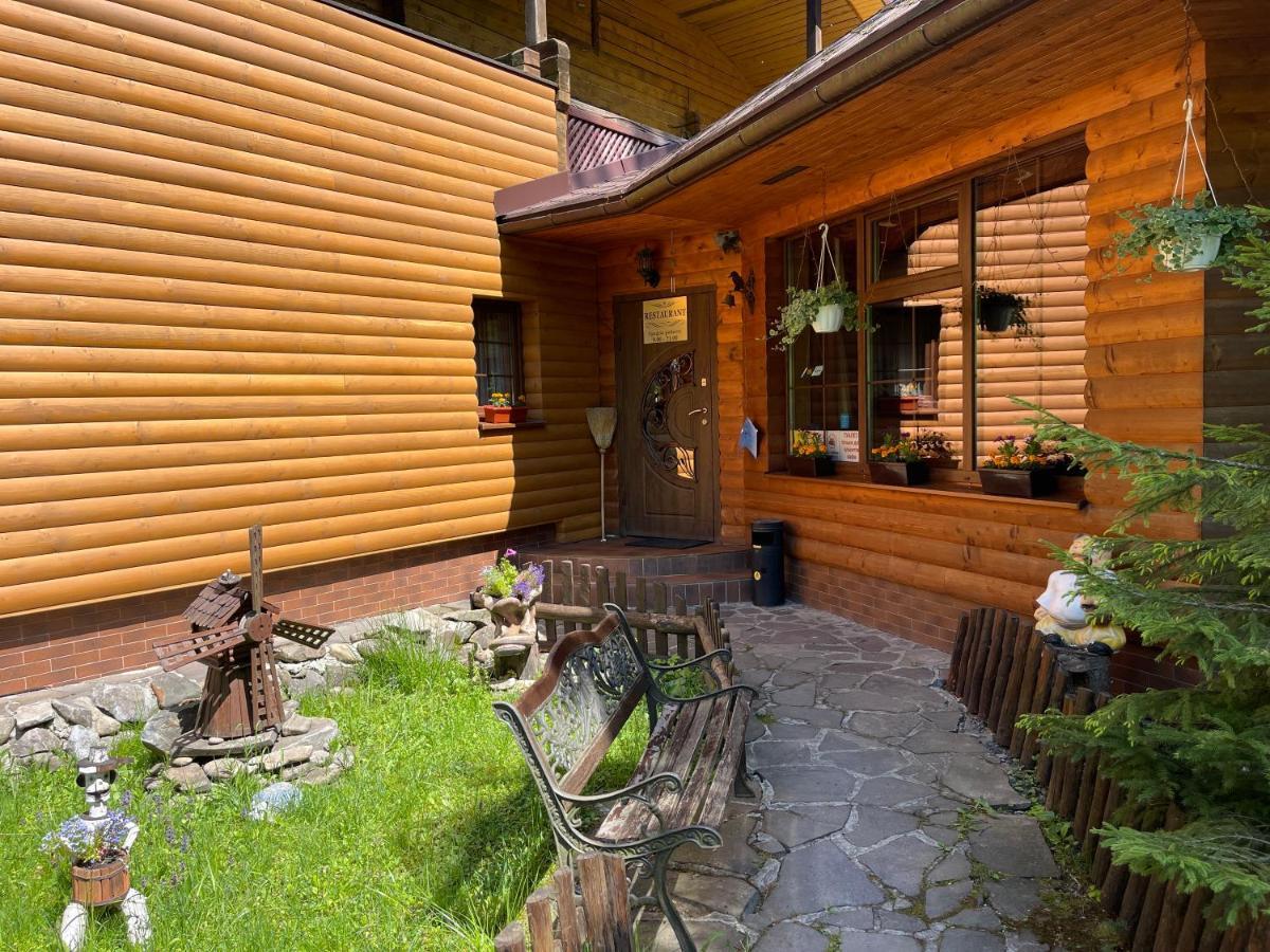 Grunok (Adults Only) Hotel Pilipets Ngoại thất bức ảnh
