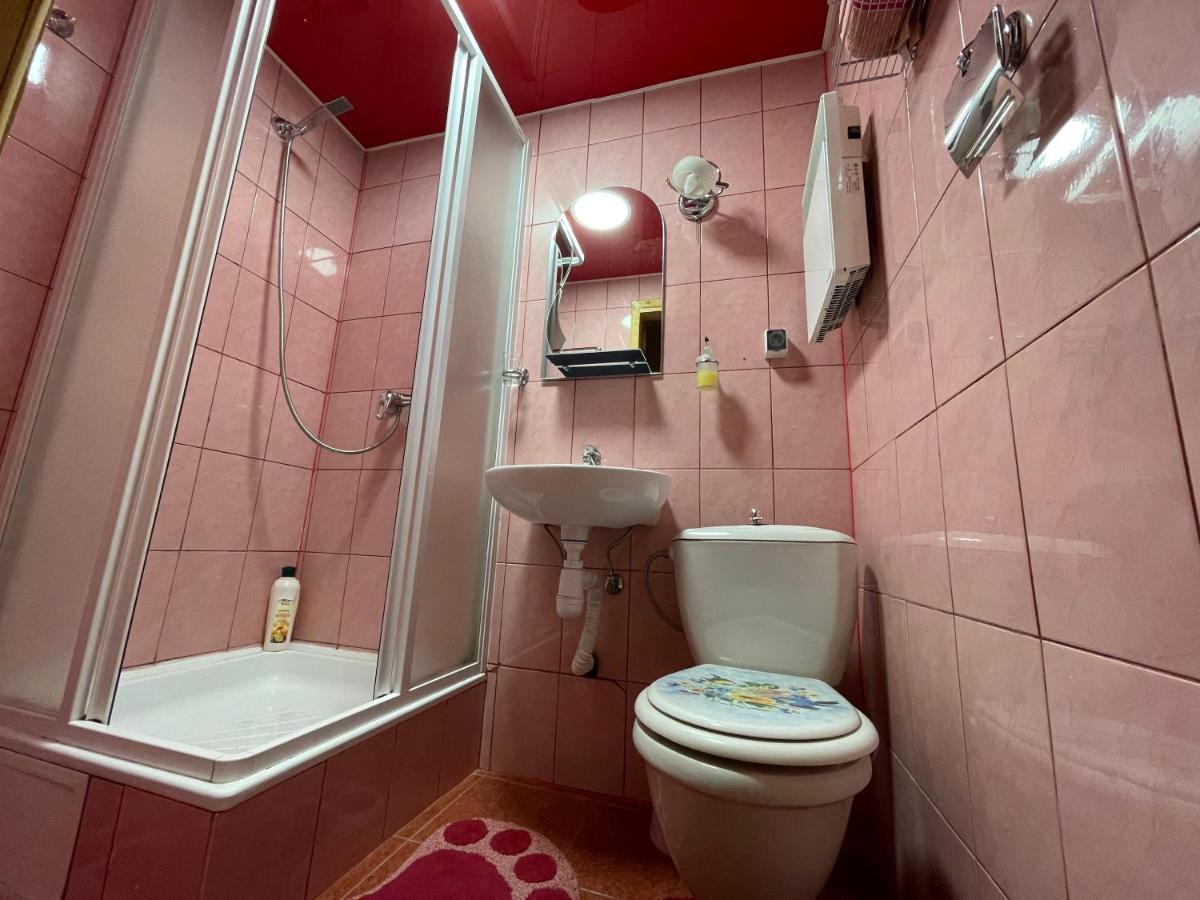 Grunok (Adults Only) Hotel Pilipets Ngoại thất bức ảnh