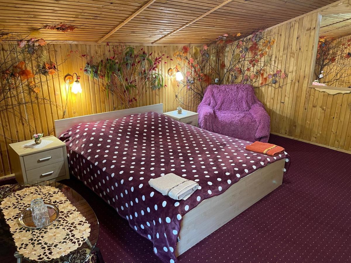 Grunok (Adults Only) Hotel Pilipets Ngoại thất bức ảnh