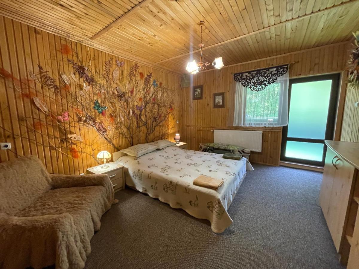 Grunok (Adults Only) Hotel Pilipets Ngoại thất bức ảnh